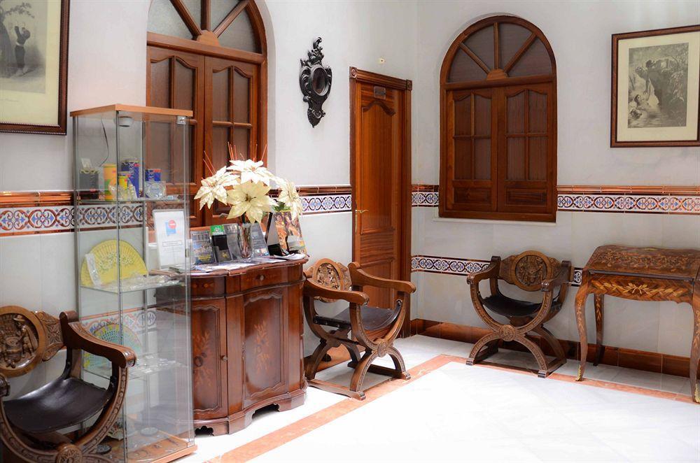 Hostal Roma Sevilla Exterior foto
